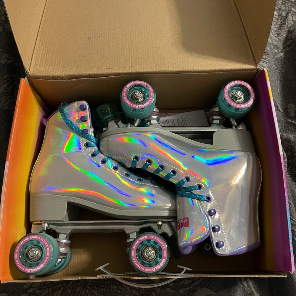 Impala Rollerskates ‘Holographic’